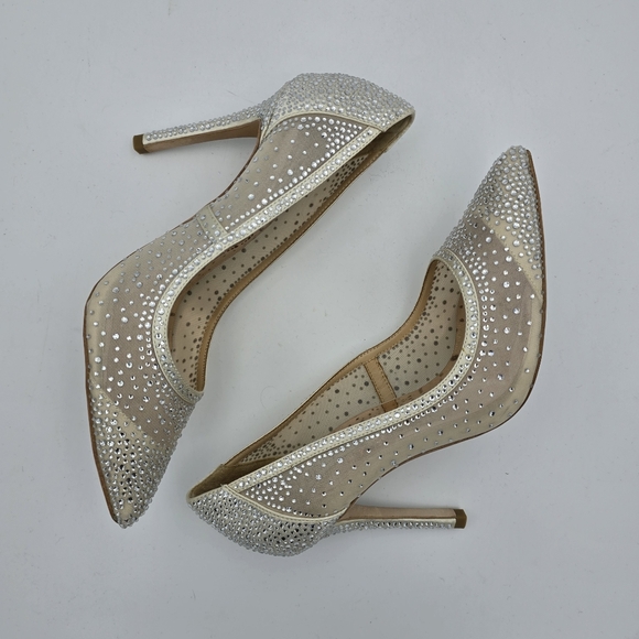 Badgley Mischka Weslee Mesh Crystal Adorned Princess Pumps, Women's Size 6 - Picture 11 of 16